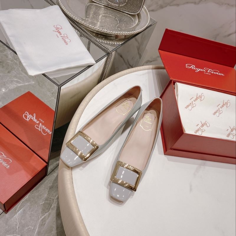 Roger Vivier flat shoes